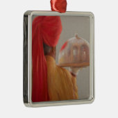 ウェイターのRambagh宮殿2010年 メタルオーナメント (右)