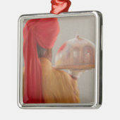 ウェイターのRambagh宮殿2010年 メタルオーナメント (左)