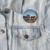 ウェイティングアミッシュホースと乳母車 缶バッジ (インサイチュ)