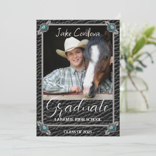 ウェスタンエレガントスタイルレザーフォト卒業Inv 招待状 (スタンド正面)
