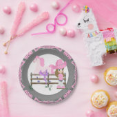 ウェスタンパーティーリトル女性のカーボーイ馬とサドル ペーパープレート (パーティー)