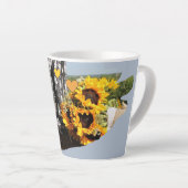 ウェスタンブーツひま素朴結婚フラワー カフェラテマグ (右アングル)