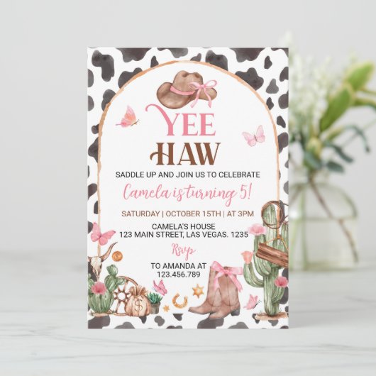 ウェスタンボーズピンク女性のカーボーイ誕生日招待状 招待状 (スタンド正面)