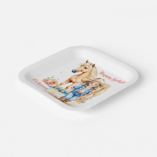 ウェスタン女性のカーボーイアンドホースパーソナライズされた誕生日 ペーパープレート (傾斜あり)