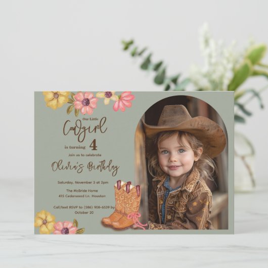 ウェスタン女性のカーボーイフォトフラワーズブーツ誕生日 招待状 (スタンド正面)