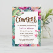 ウェスタン女性のカーボーイ砂漠サボテン女の子カラフルシック 招待状 (スタンド正面)