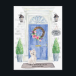 ウェスティーの引越し案内はがき ポストカード<br><div class="desc">West Highland White Terrier、ブルーのフロントドア、ウェルカムマット、石板サイン、トーピアリスタイリッシュー、グレーのレンガの背景に設定されたフローラリースをフィーチャーした当社の発表であなたの新しいアドレスを発表する。</div>