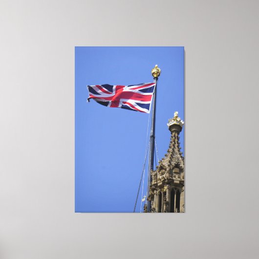 ウェストミンスター上空に翻るイギリスの国旗 キャンバスプリント (正面)