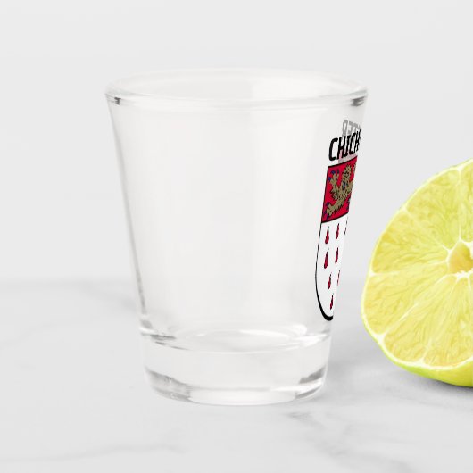 ウェスト・サセックス州チチェスターの紋章（イギリス） ショットグラス (左)