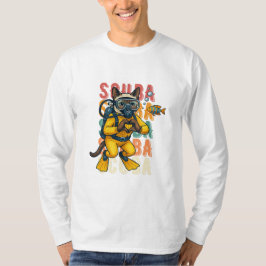 ウェットスーツ姿のシャム猫のダイバー Tシャツ