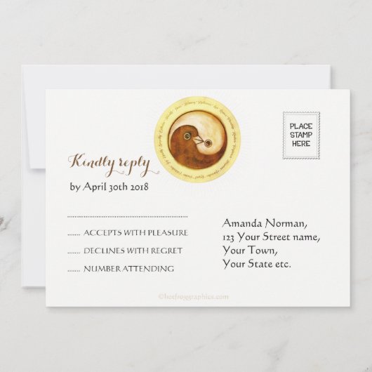 ウェディングカードにご返信ください。ゴールドの陰陽の鳩が調和を。 招待状 (裏面)