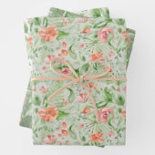 ウェディンググリーンとピンクのトロピカルフラワーとフェルン ラッピングペーパーシート (インサイチュ)