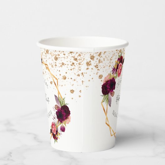 ウェディングシャワーの白金色とワインレッドの花のスパークル 紙コップ (右)