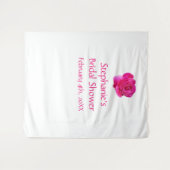 ウェディングシャワー モノグラム 名前 ピンク ローズ ホワイト クール タペストリー (正面(横))