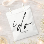 ウェディングデーミニマルシンプル フェイバーバッグ (クリップ留めされた状態)