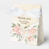 ウェディングパーティーパープルピンクの花が金色にエレガントなる フェイバーボックス (正面サイド)