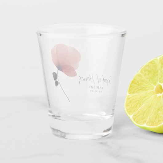 ウェディングパーティー用に、名誉あるメイドの名前とウェディング日付を入れた、モダンなグレーのタイポグ ショットグラス (裏面)