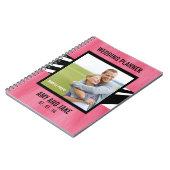 ウェディングプランナーのノートの写真のシマウマのピンク ノートブック (左側)