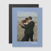 ウェディングミニマル日付を保存する縦型フォトブルー マグネット招待状 (正面/裏面)