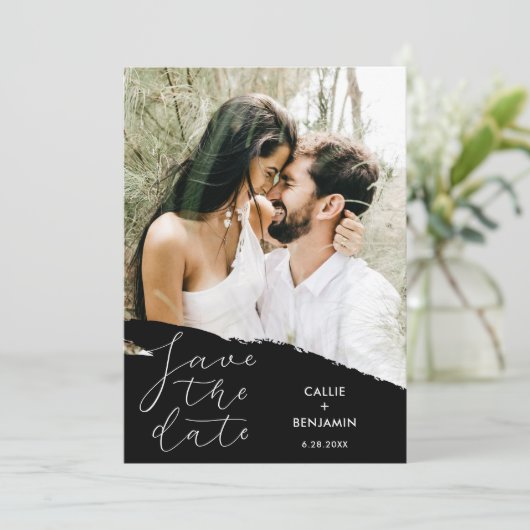 ウェディングモダン写真とブラシストロークの日付を保存 招待状 (スタンド正面)