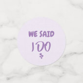 ウェディングレセプションパープルと薄紫ハートテーブル コンフェッティ (スモール正面)