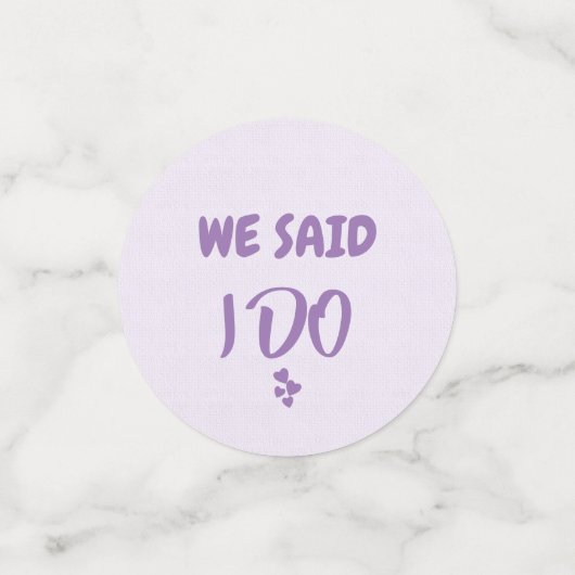 ウェディングレセプションパープルと薄紫ハートテーブル コンフェッティ (スモール正面)