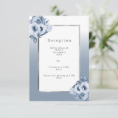ウェディングレセプションプログラムほこりっぽいブルー花模様 エンクロージャーカード (スタンド正面)