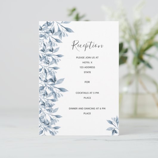 ウェディングレセプション詳細ホワイトブルー植物学 エンクロージャーカード (スタンド正面)