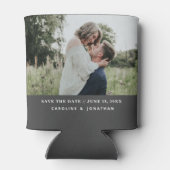 ウェディング日付を保存フォトシンプルブラックフォミニマルルト 缶クーラー (裏面)