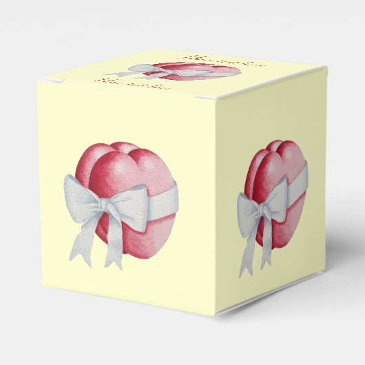 ウェディング用の白いリボンで結ばれた赤いハート フェイバーボックス (正面サイド)