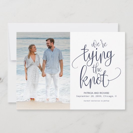 ウェディング・セイヴ・ザ・デート・フォト「We're Tying The Knot」 招待状 (正面)