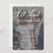 ウェディング セレブレーション QR RSVP 2 枚の写真 & 白いテキスト 招待状 (正面)