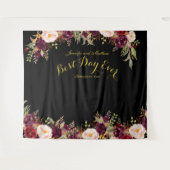 ウェディング フォトブース バーガンディ フラワー ブラック ゴールド タペストリー (正面(横))