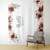 ウェディング フォトブース バーガンディ レッド フラワーの水彩 タペストリー (インサイチュ)