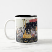 ウェリントン1853年の公爵の葬儀の車 ツートーンマグカップ (左)