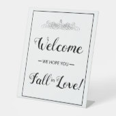 ウェルカムサイン実在インエステートのサイン実在、エステート。 台座サイン (正面)