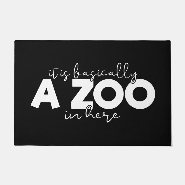 ウェルカムドアマットそれは基本的には動物園の白黒 ドアマット (正面)