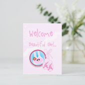 ウェルカムビューティファイガールピンクオンホワイト誕生日 ポストカード (スタンド正面)