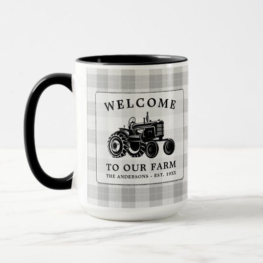 ウェルカムファミリーネームファームトラクターホワイトプレイドビッグ マグカップ (左)