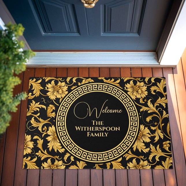ウェルカムホームファミリー名ブラック金ゴールドクラスエレガント ドアマット (Welcome Home Family Name Black Gold Classy Elegant Doormat)