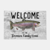 ウェルカム魚釣りトラウト家族ネームホームコテージ ドアマット (正面)