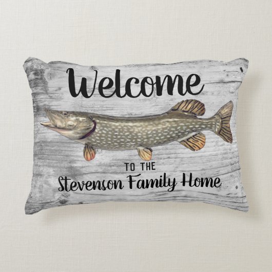 ウェルカム魚釣りパイクファミリーネームホームコテージ アクセントクッション (正面)