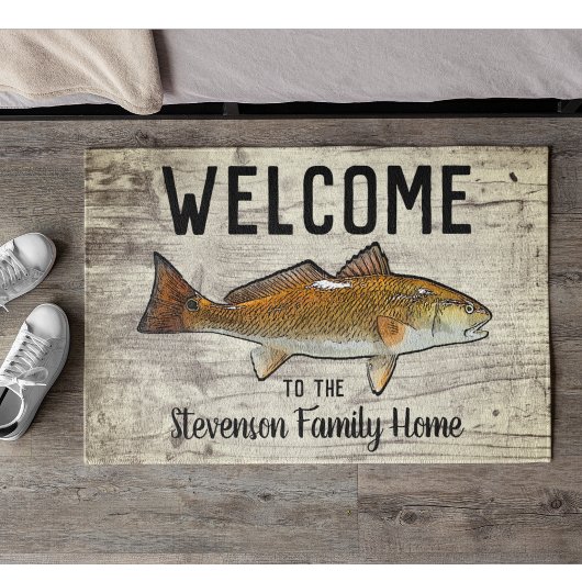 ウェルカム魚釣りレッドフィッシュファミリーネームホームコテージ ドアマット