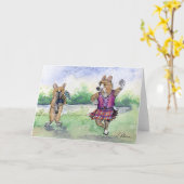 ウェルシュコーギーはスコットランドの踊りの後をつけます カード (黄色い花)