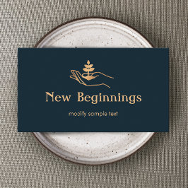 ウェルネスカウンセラーの手を持つ葉植物 名刺