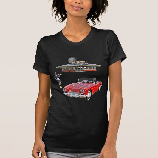 ウェートレスのサービングが付いているクラシックなダイナーそして車 Tシャツ (正面)
