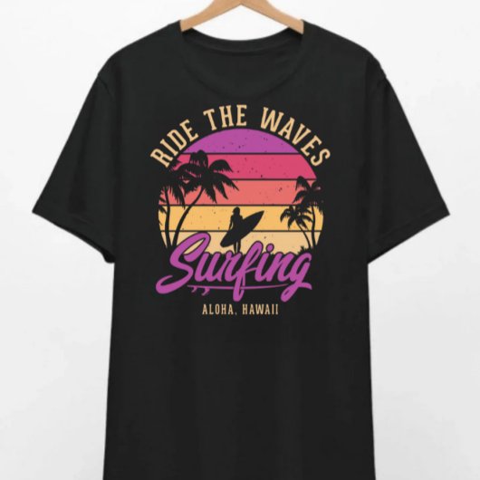 ウェーブズサーフィンTシャツに乗る Tシャツ