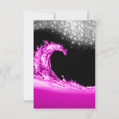 ウェーブピンク明るい赤紫色ブライダルシャワーモダン誕生日 招待状 (裏面)