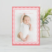 ウェーブピンク縁どダブルかわいいデザイン 案内状 (スタンド正面)