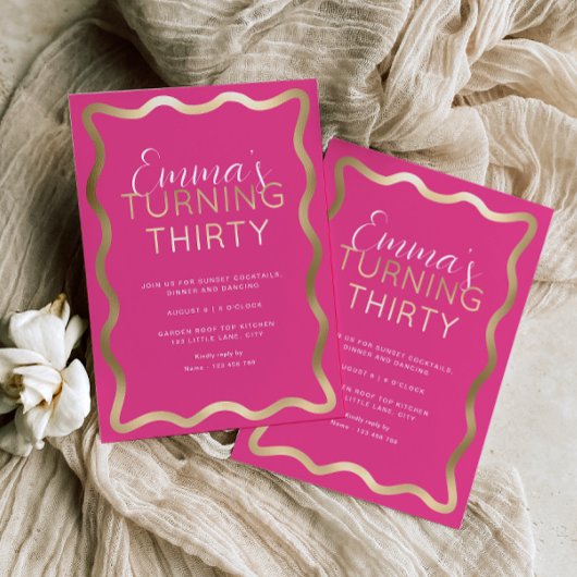 ウェーブホットピンク誕生日フォイル招待状 箔招待状